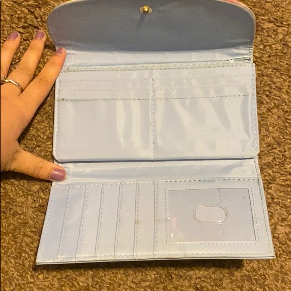 Wallet - Picture 3 of 3